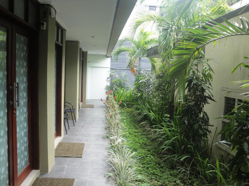 Makassar Breeze Place Residence Экстерьер фото
